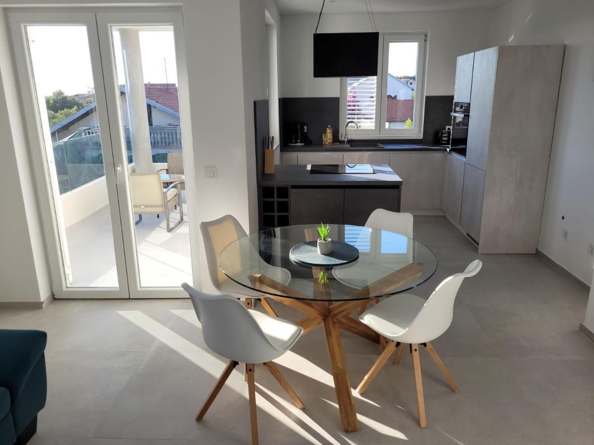 Ferienwohnung Haus Dalmatia Bibinje Exterior foto
